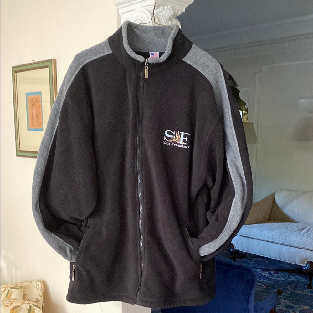 GOGO Sports San Francisco Black Fleece Jacket Gray Stripes Sleeves & 2 pockets L
